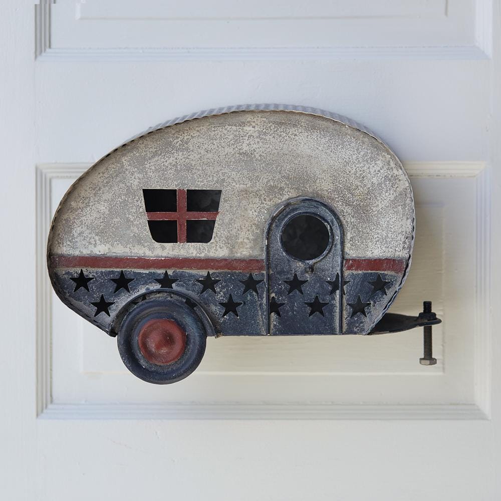 Americana Camper Birdhouse – Metal Hanging Birdhouse