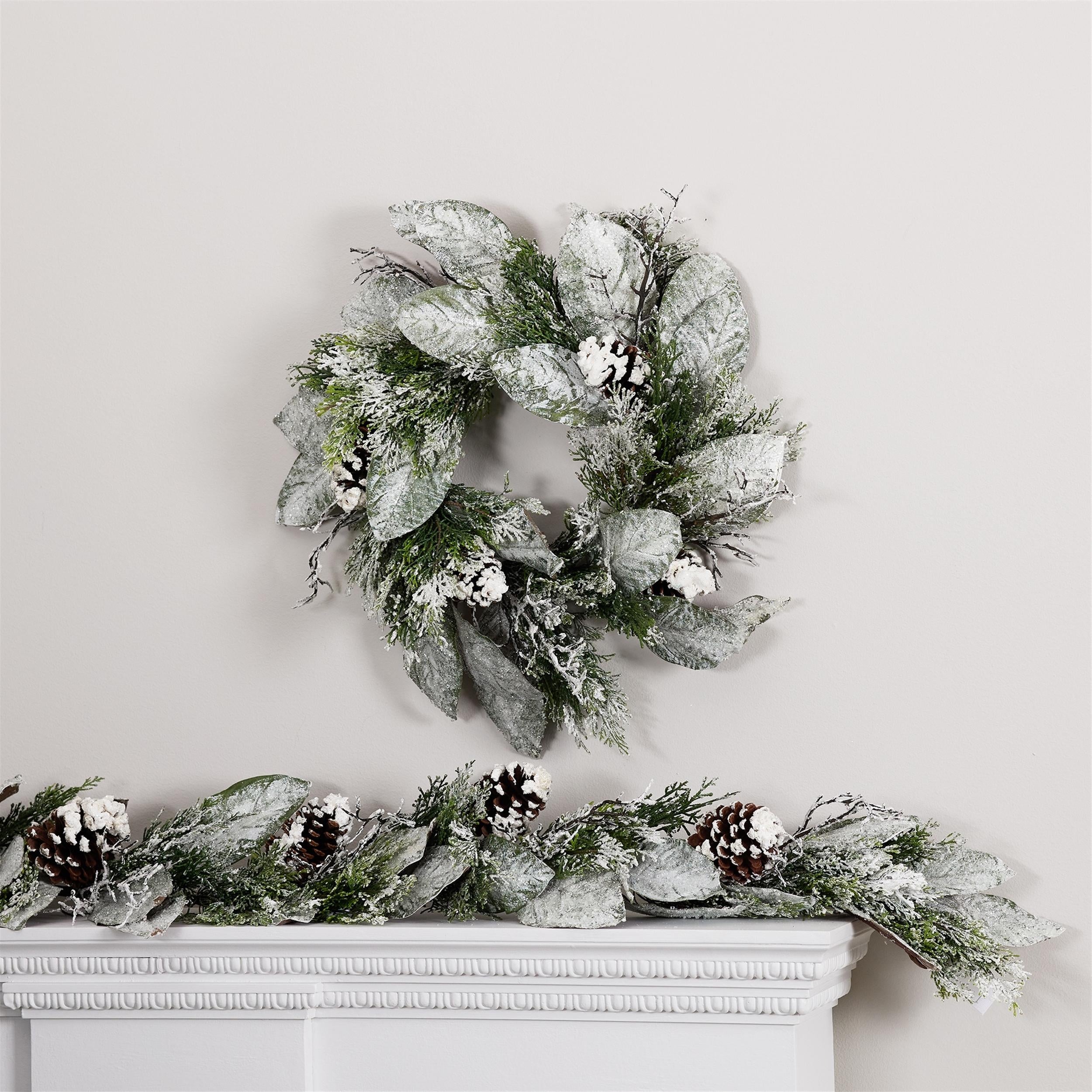 Cedar & Magnolia Leaf Wreath – 22”