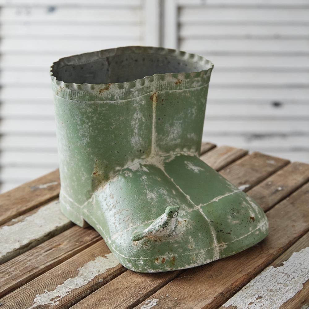 Garden Boots Planter – Rustic Metal Decorative Plant Holder