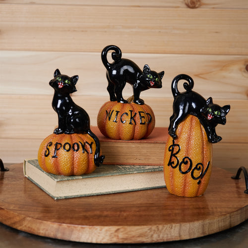 Black Cat on Pumpkin Figurine lifestyle