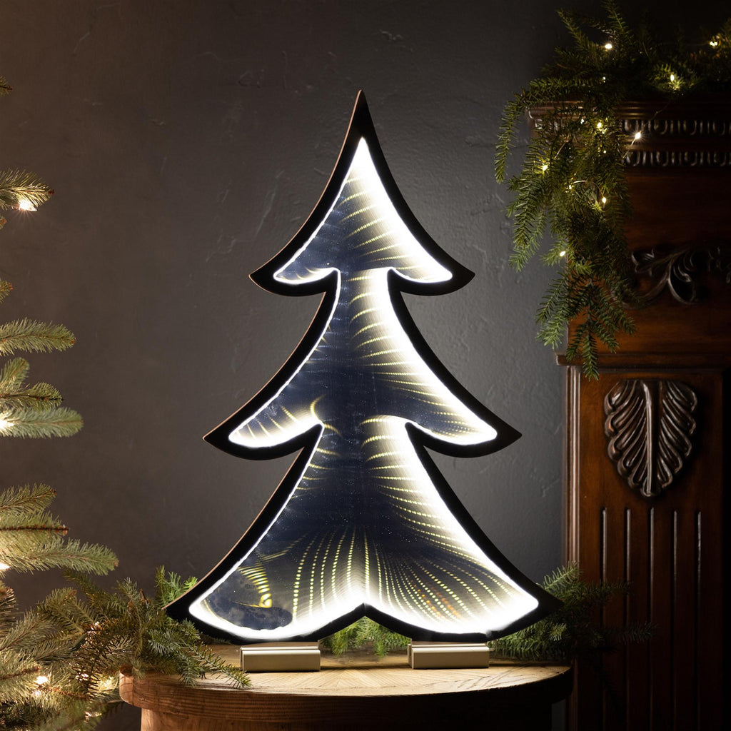 Infinity Pine Tree Light 24.5"