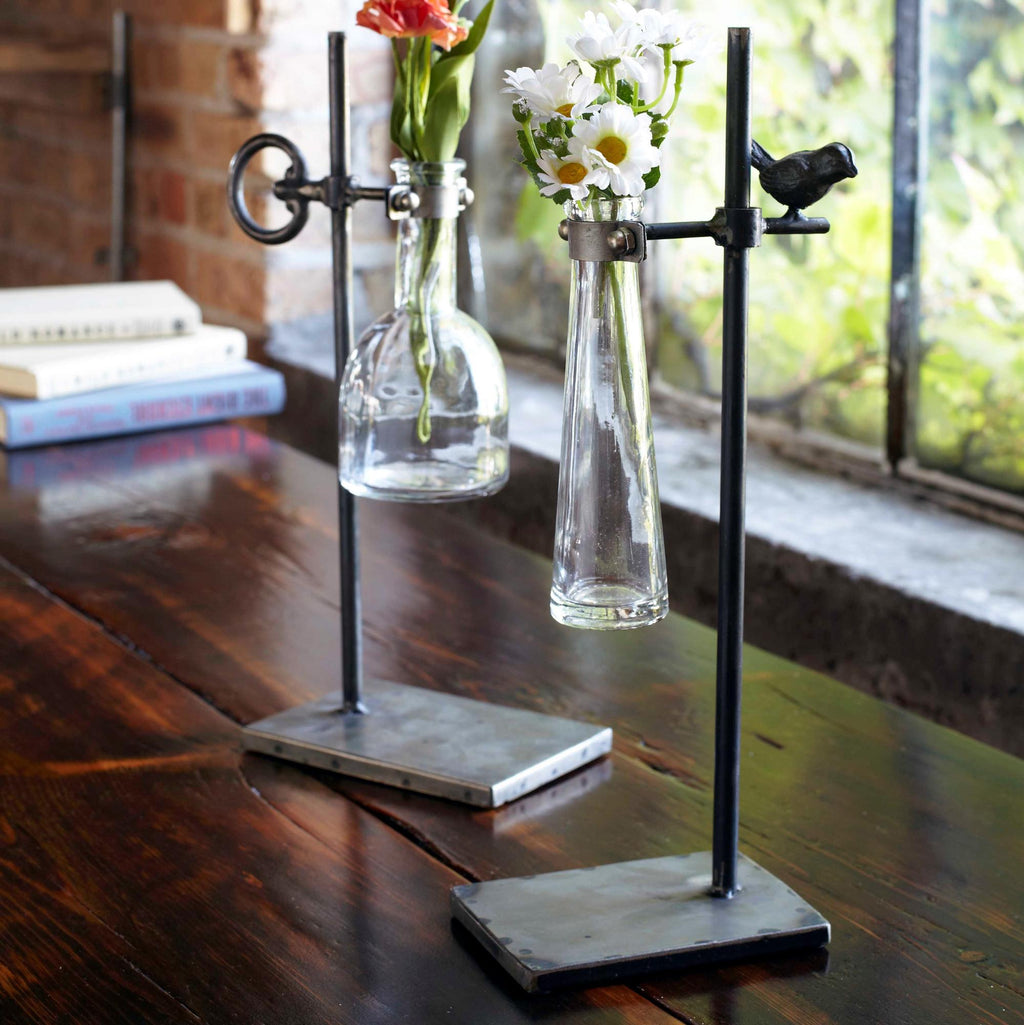 Rustic Hanging Glass Bud Vases with Metal Stand – Set of 2 Farmhouse Floral Holders